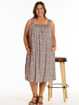 KARLINA - Plus Size Dress from Gozzip