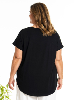 GITTE - Plus Size T-shirt from Gozzip