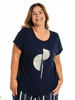 GITTE - Plus Size T-shirt from Gozzip