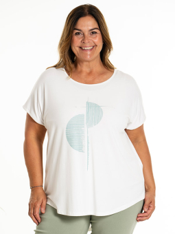 GITTE - Plus Size T-shirt from Gozzip