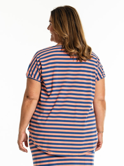 GITTE - Plus Size T-shirt from Gozzip