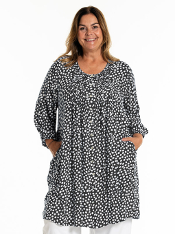 JOHANNE - Plus Size Tunic from Gozzip