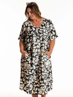 KHANDRA - Plus Size Dress from Gozzip
