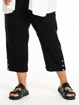 KIANNA - Plus Size Pants from Gozzip