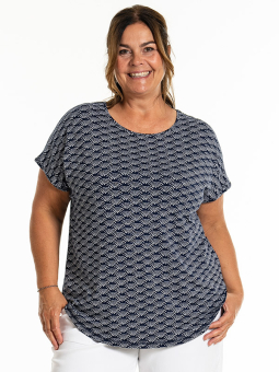 GITTE - Plus Size T-shirt from Gozzip