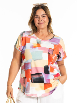GITTE - Plus Size T-shirt from Gozzip