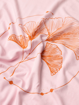 GITTE - Plus Size T-shirt from Gozzip