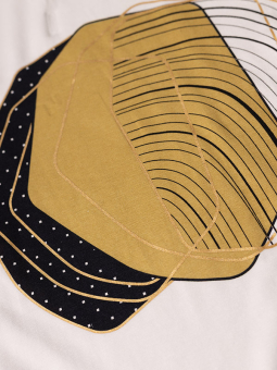 GITTE - Plus Size T-shirt from Gozzip