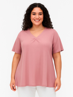 LYKKE - Plus Size T-shirt from Studio