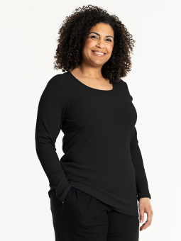 FLO - Plus Size Blouse from Studio