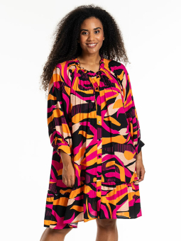 JEANETT - Plus Size Dress from Studio