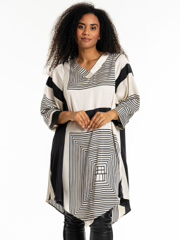 JULINE - Plus Size Tunic from Studio