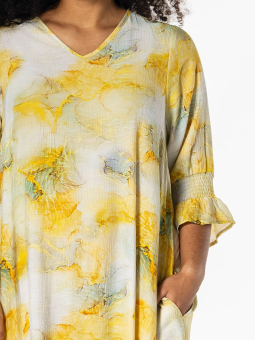 KATTIA - Plus Size Dress from Studio