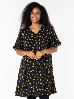 JETTE - Plus Size Dress from Studio