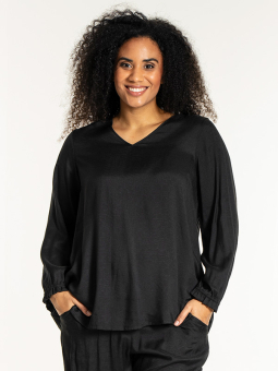 NALANI - Plus Size Blouse from Studio