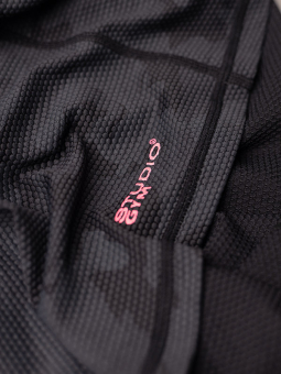 FITNESS - Plus Size Training blouse from Studio