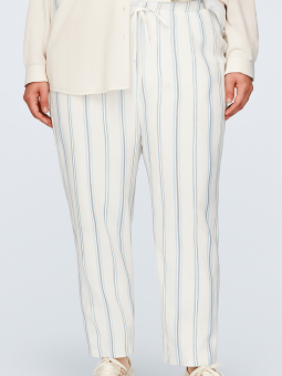 CARSIESTA - Plus Size Pants from Only Carmakoma