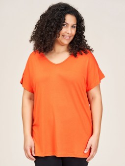 Plus Size T-shirt from Sandgaard