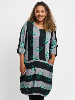 Plus Size Dress from Pont Neuf