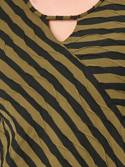Plus Size Blouse from Pont Neuf